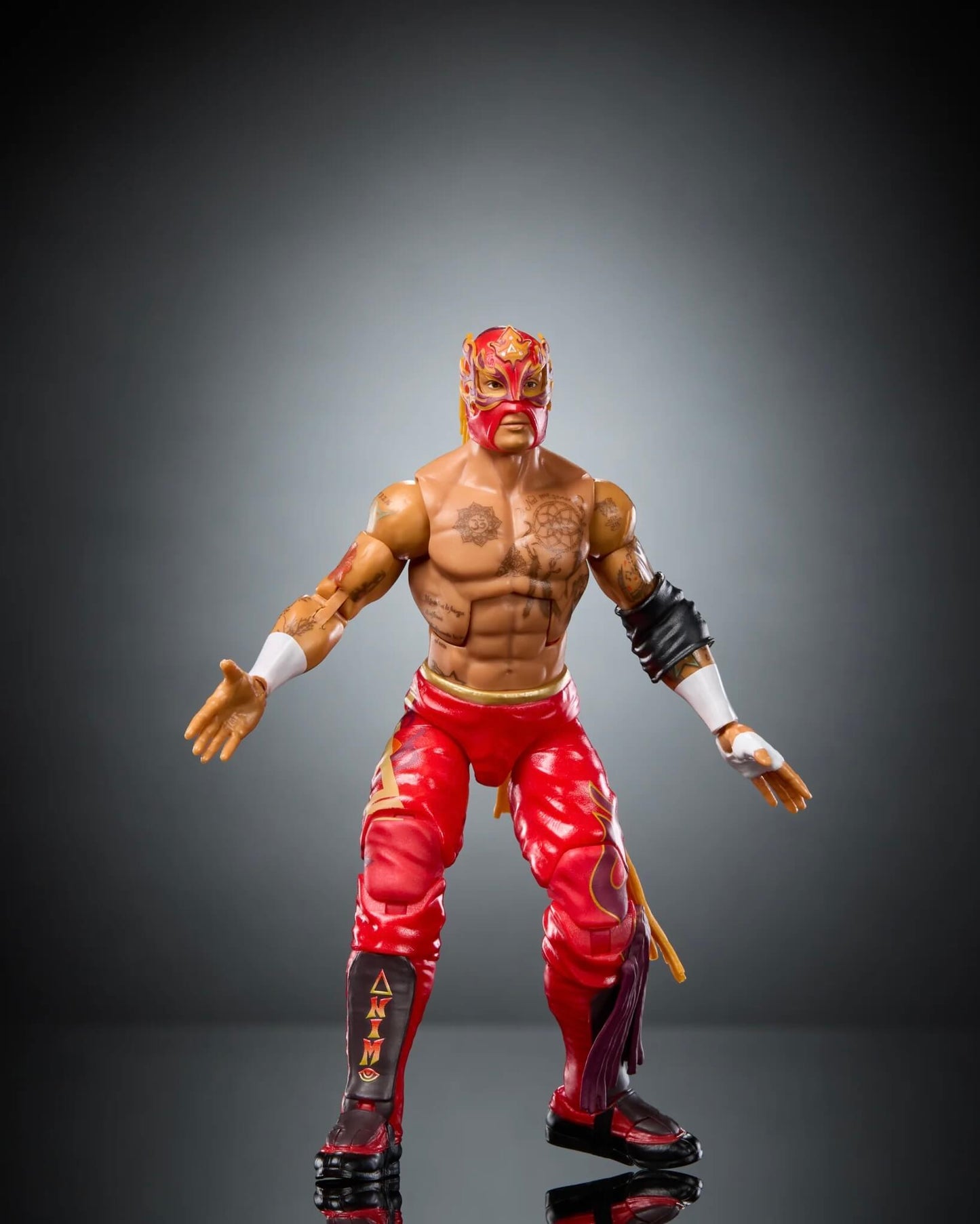 WWE Elite Defining Moments 2026 Wave 3 (Ringside Exclusive) - Rey Fenix